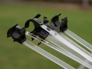 Transparent or white slalom guides