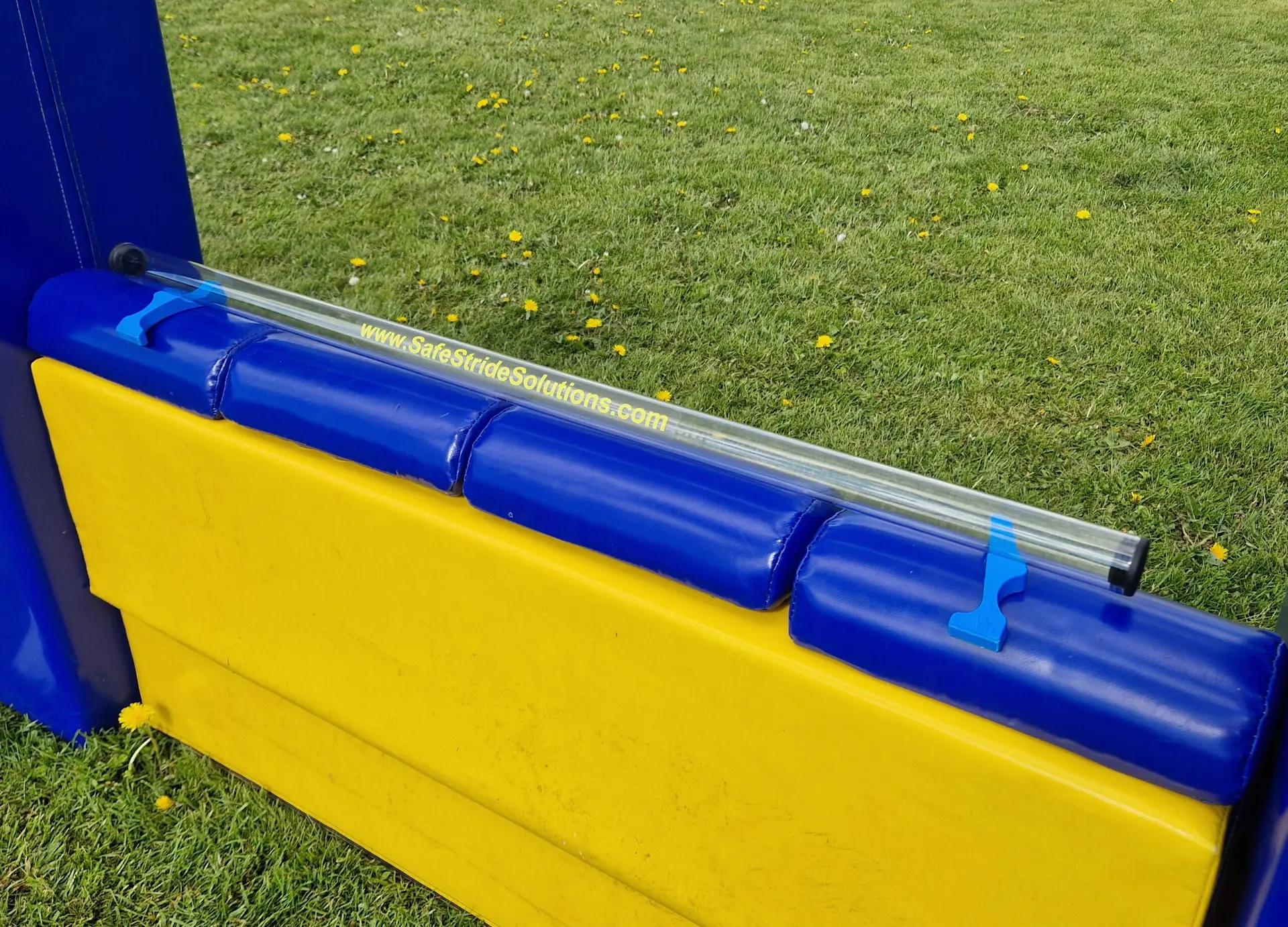 Clear Jump Bar – Trainingshilfe für Weitsprung und Wandsprung