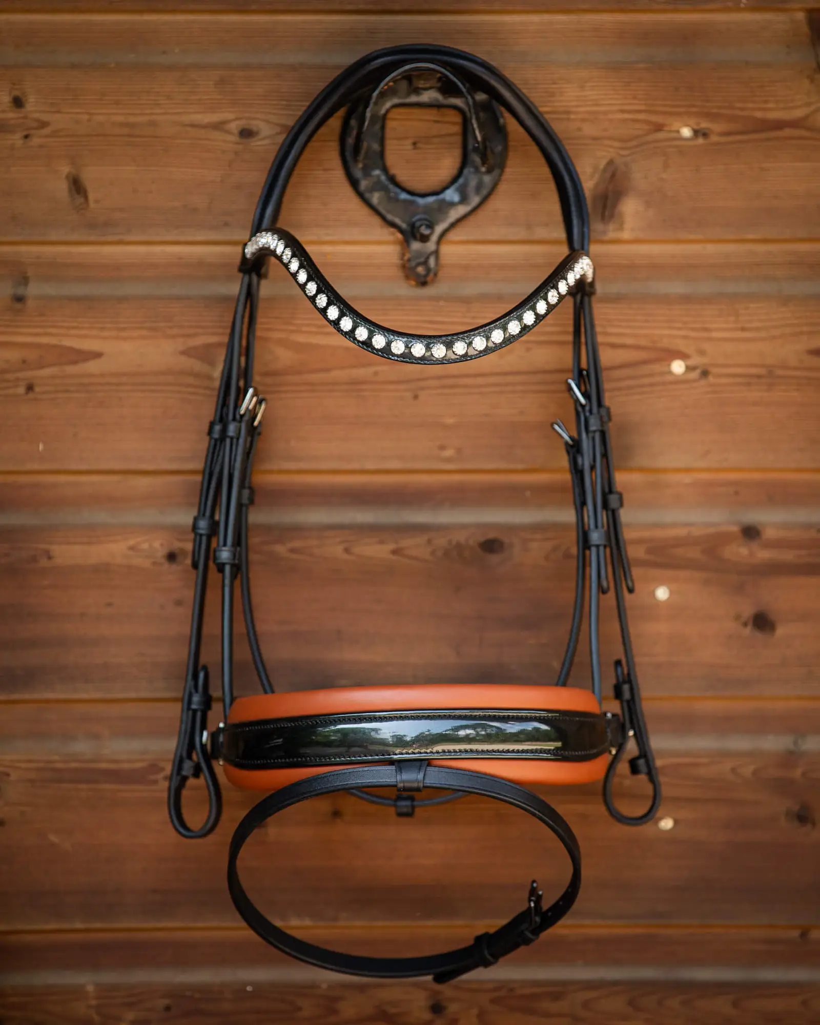 tess-products-tess-bridle-trens-black-chestnut-wide-hoofdstel-paard